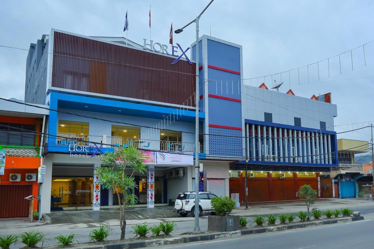 Hotel Horison Express Sentani à Jayapura Extérieur photo