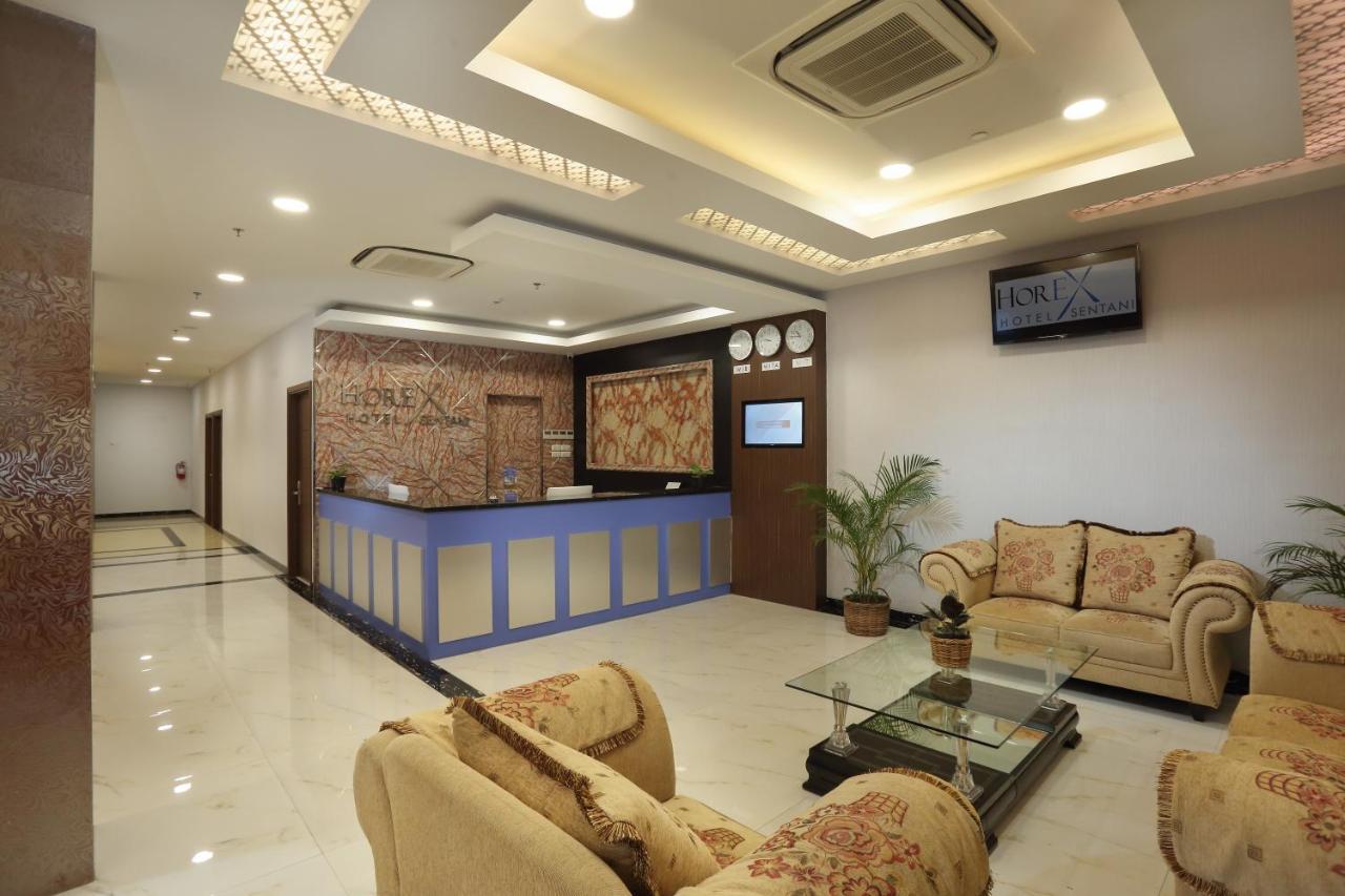 Hotel Horison Express Sentani à Jayapura Extérieur photo